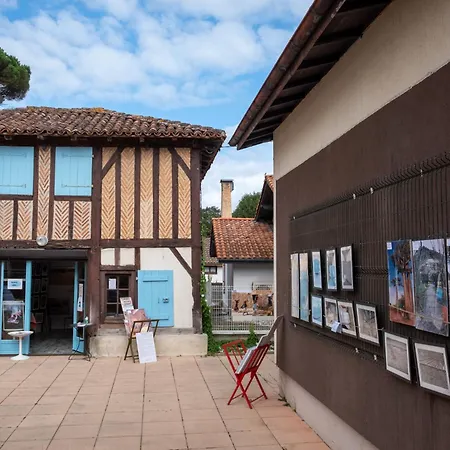 Bed & Breakfast D'hotes De Franc 3*